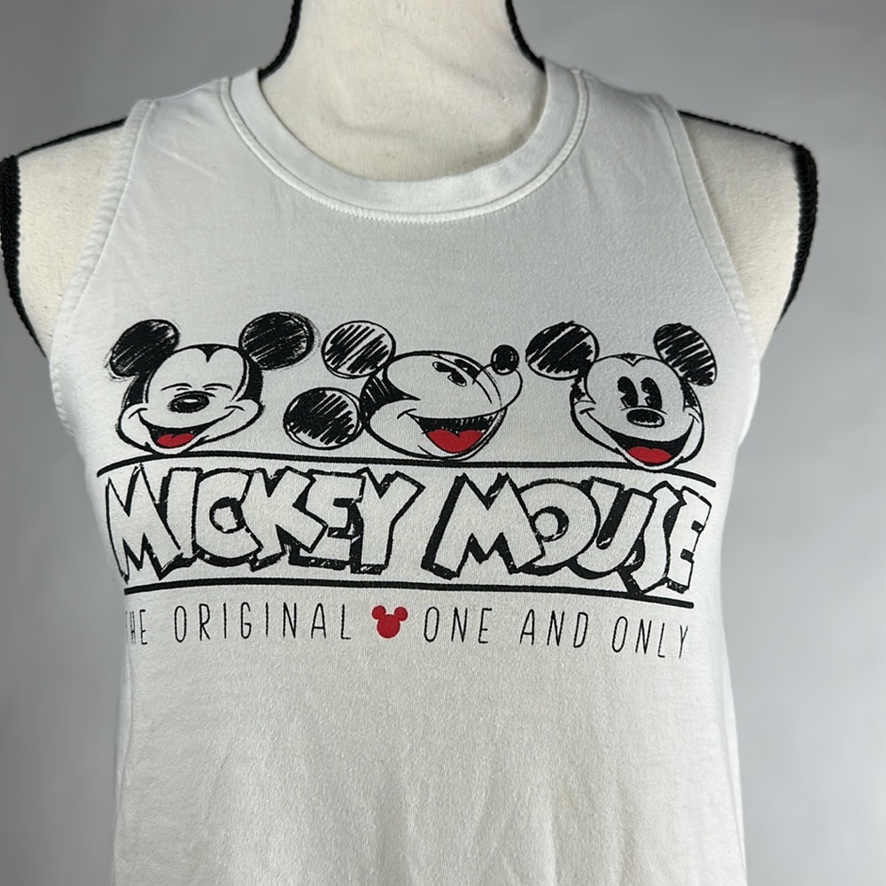 Disney classic Mickey Mouse off white tank top - size small
